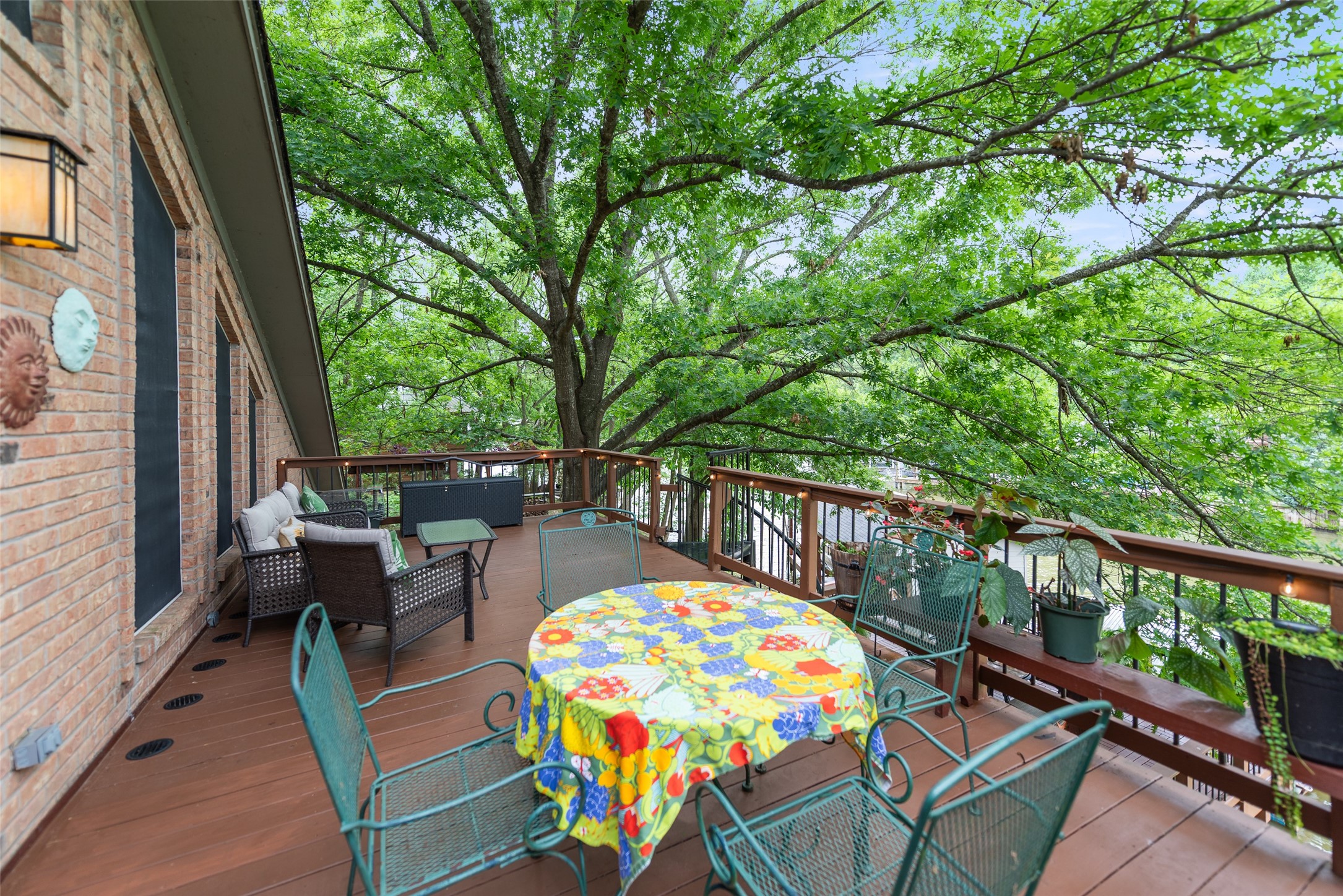 100 King Lance Court Scroggins TX 75480