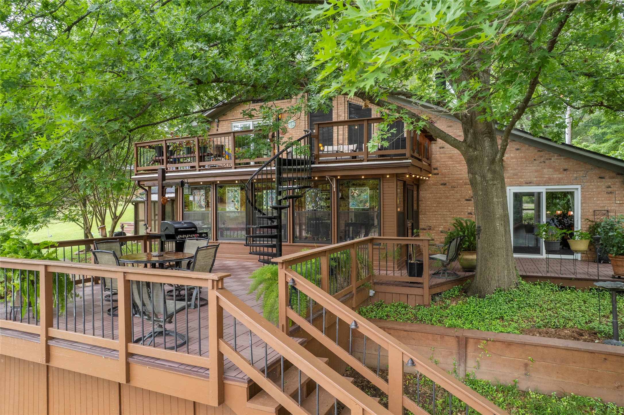 100 King Lance Court Scroggins TX 75480