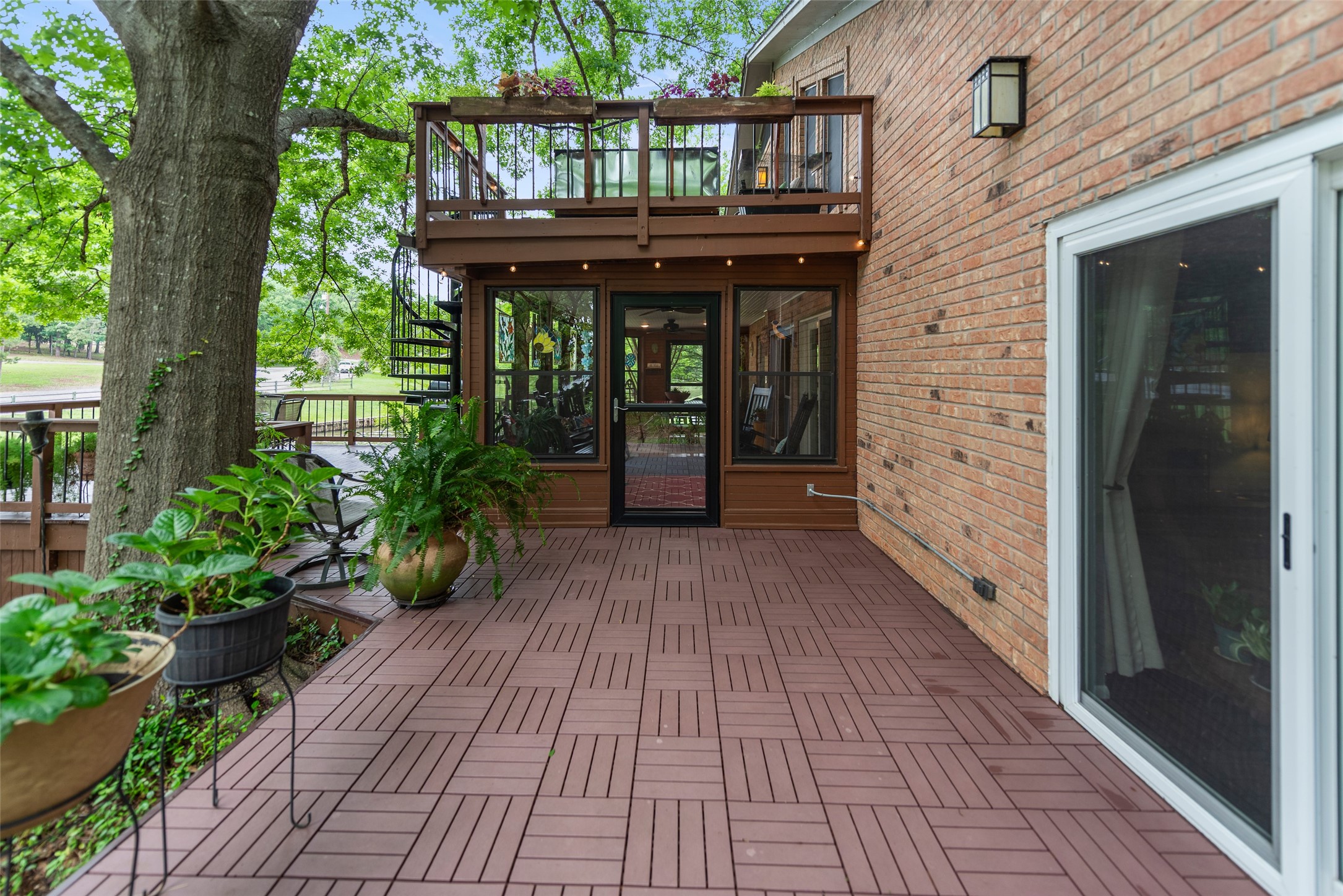 100 King Lance Court Scroggins TX 75480
