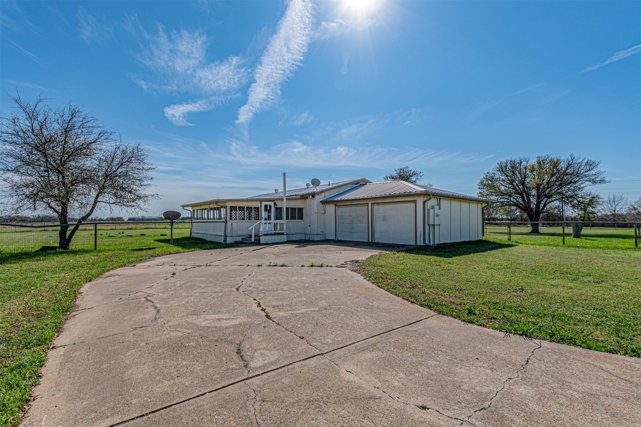 2721 Fm 2649 Lone Oak TX 75453