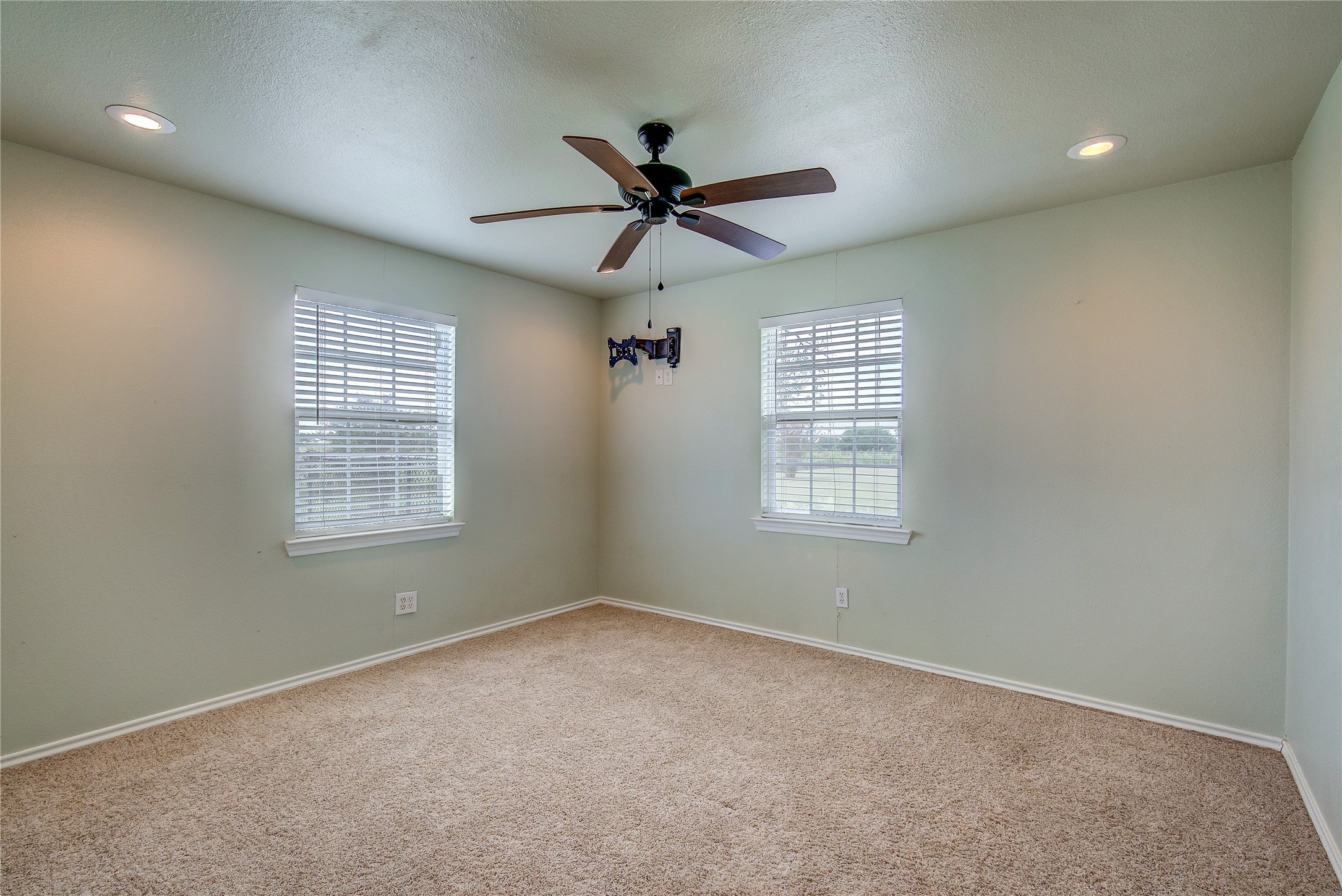 2721 Fm 2649 Lone Oak TX 75453