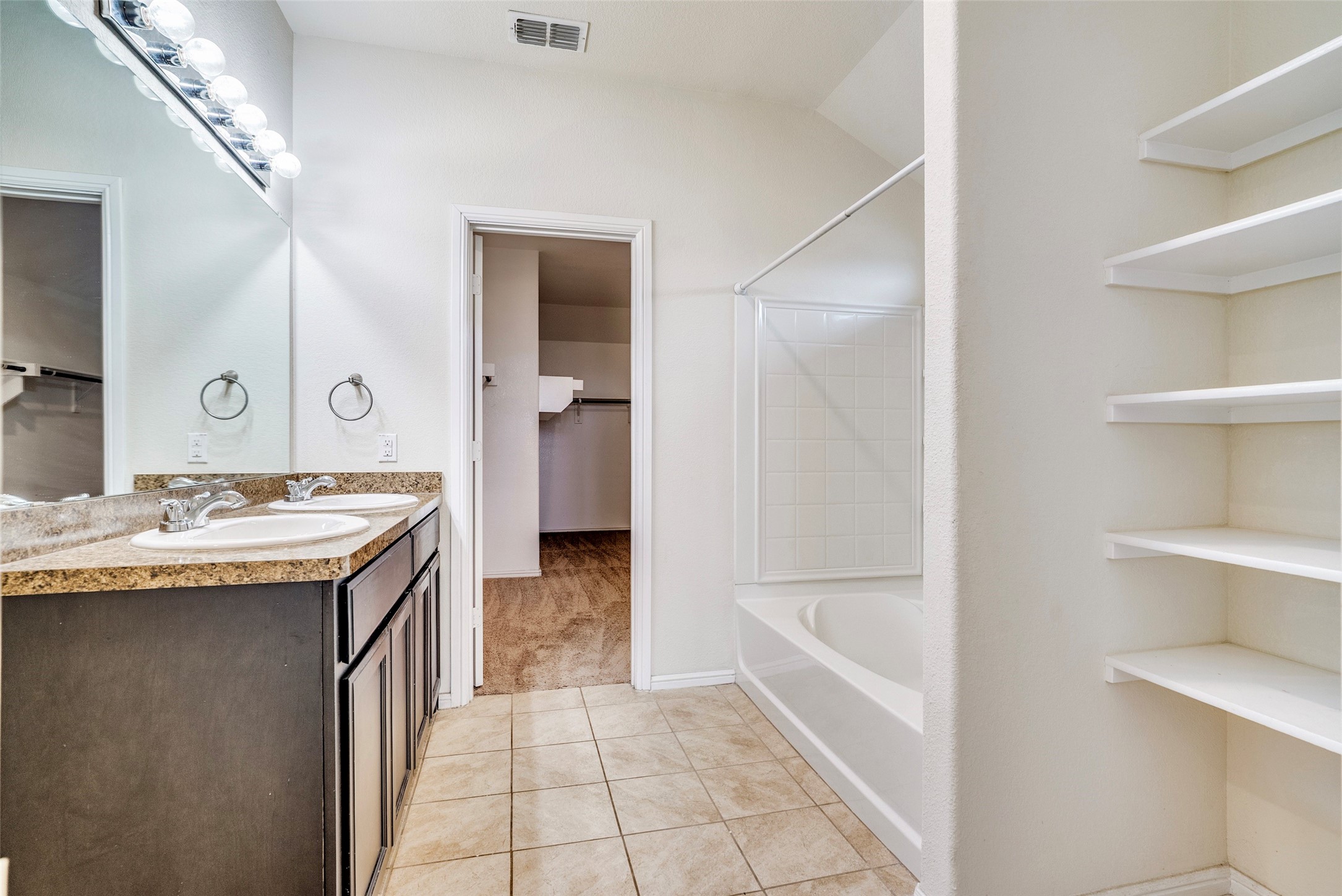 2120 Barnwell Drive Fort Worth TX 76108