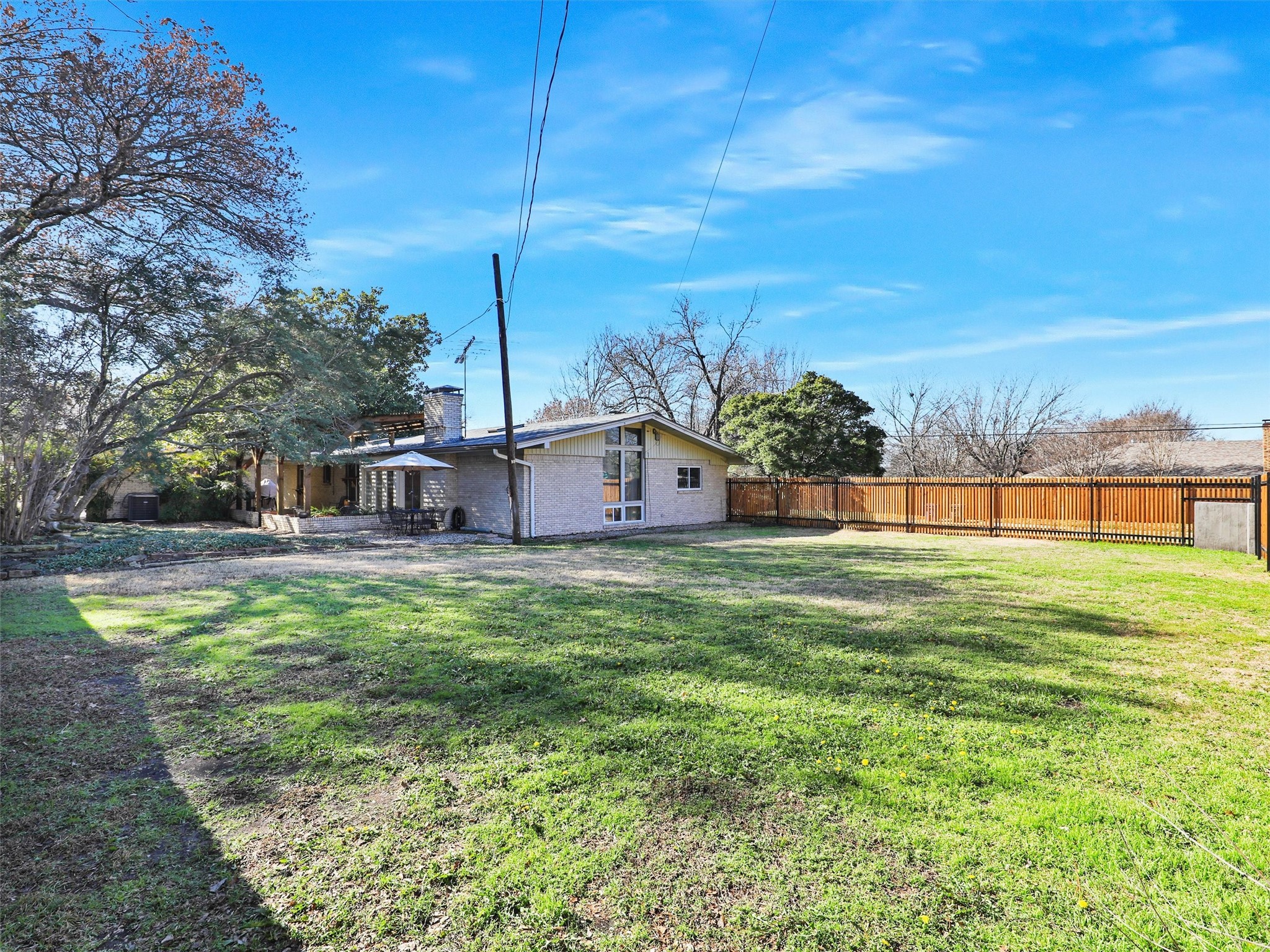 1102 N Graves Street Mckinney TX 75069