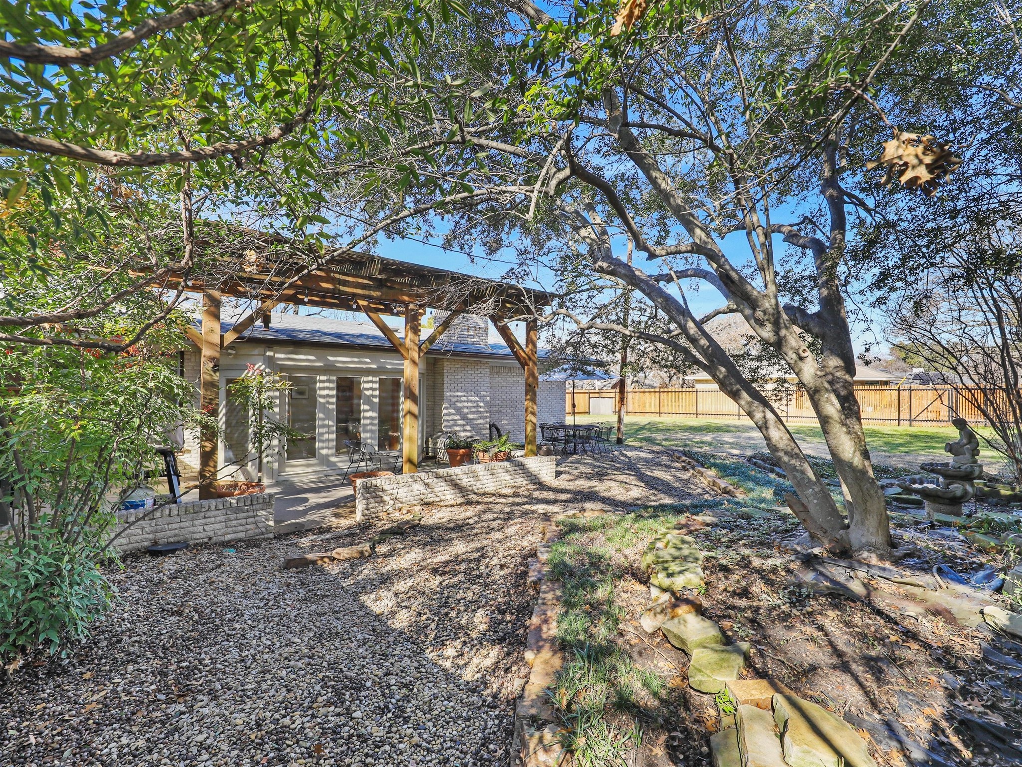 1102 N Graves Street Mckinney TX 75069