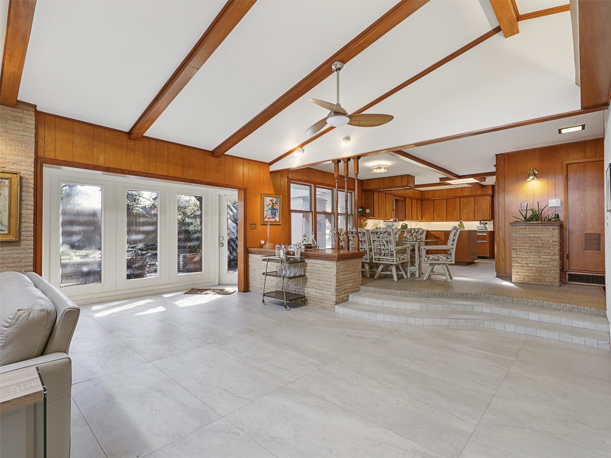 1102 N Graves Street Mckinney TX 75069