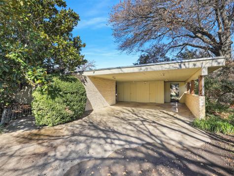 1102 N Graves Street Mckinney TX 75069