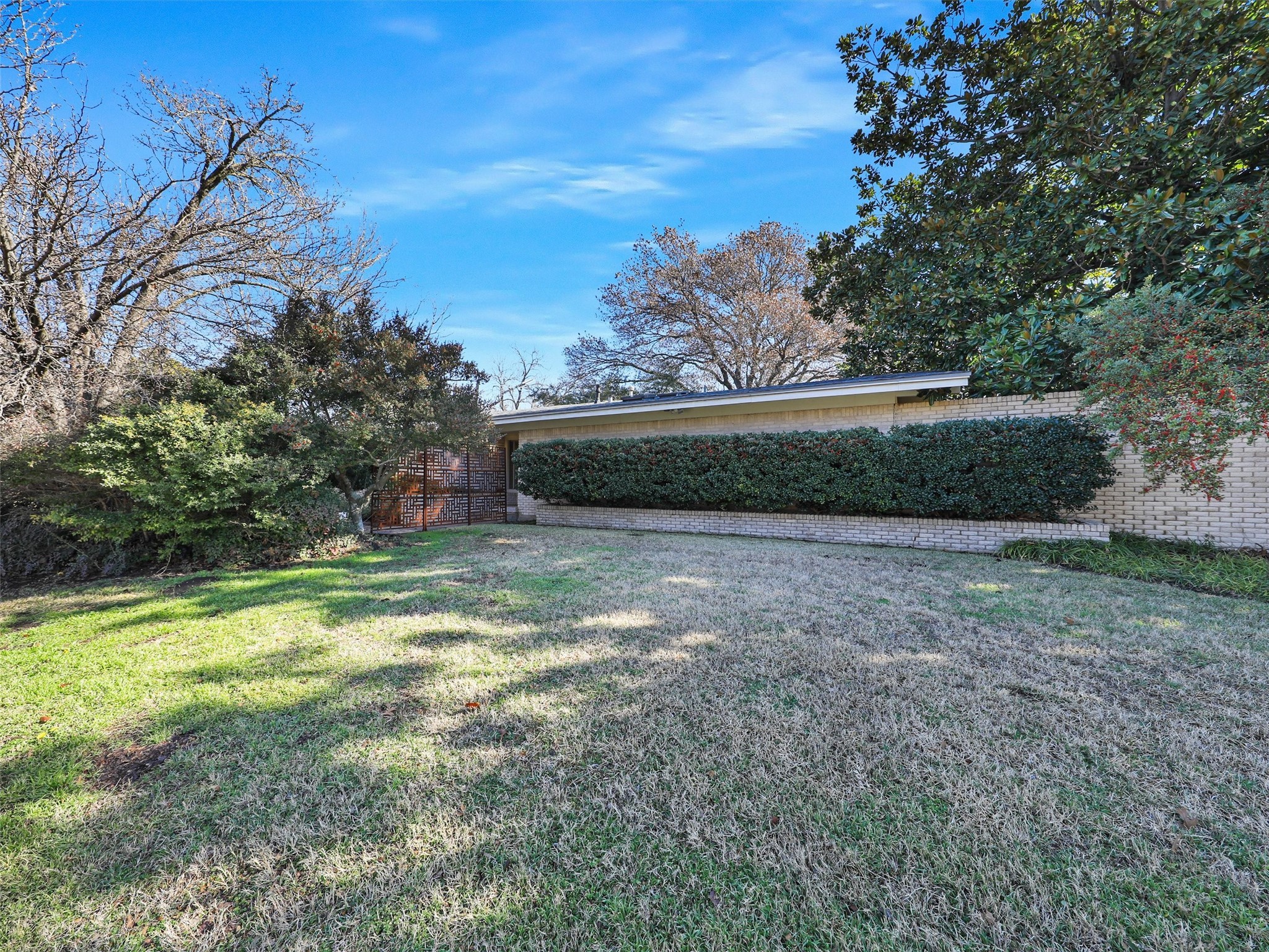 1102 N Graves Street Mckinney TX 75069