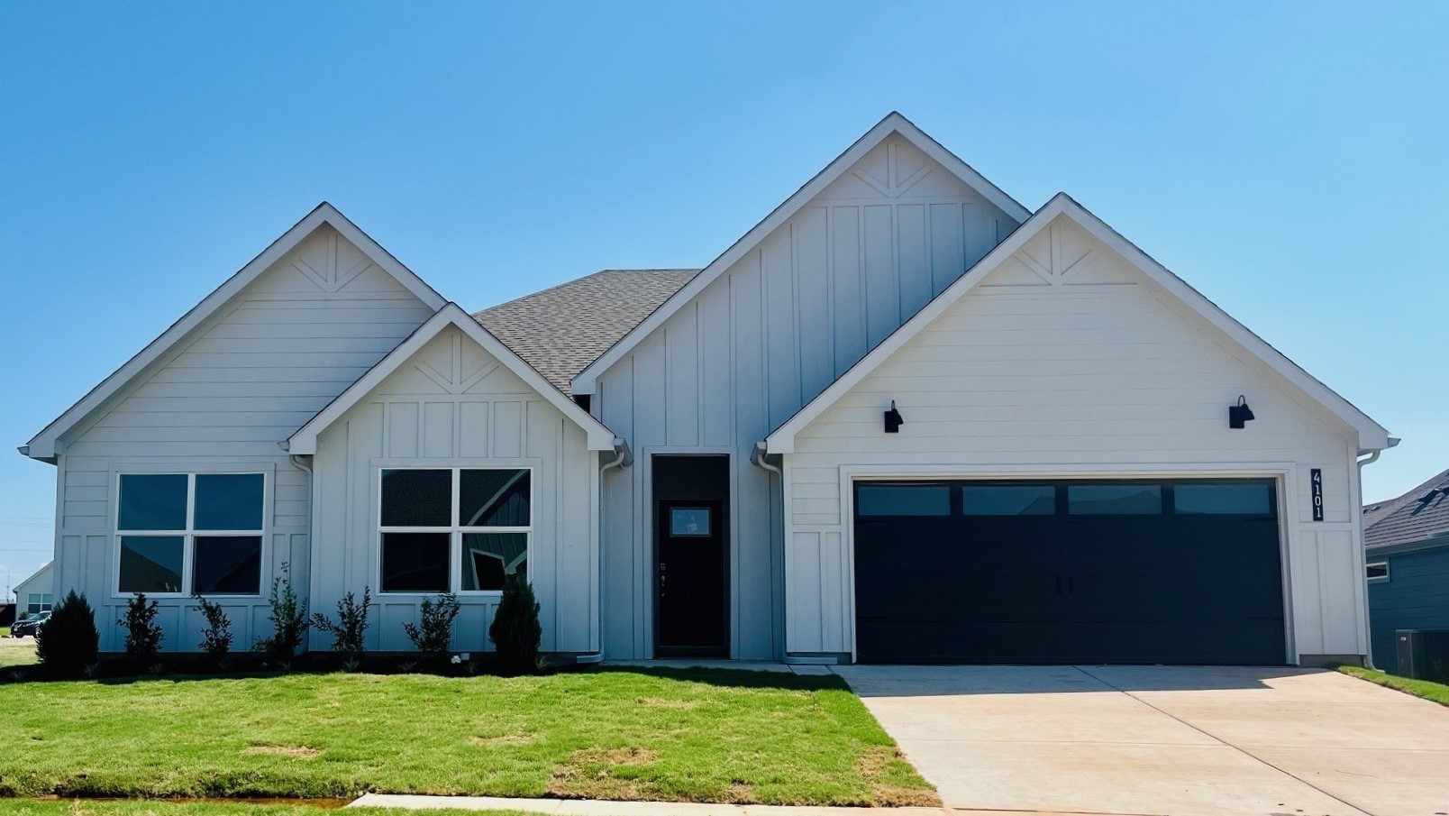 4130 Cornerstone Circle Granbury TX 76048