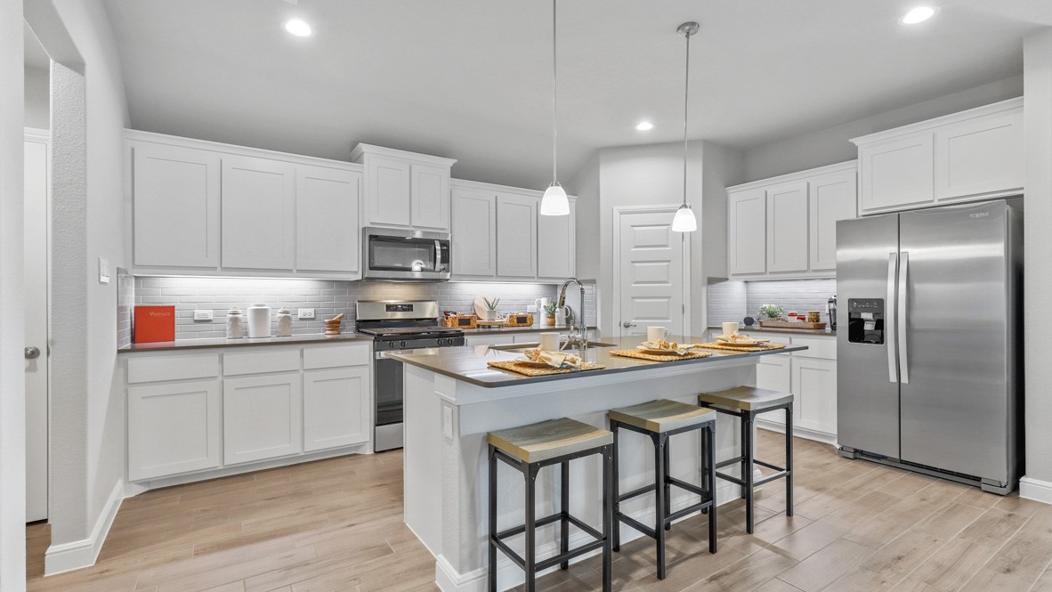 4130 Cornerstone Circle Granbury TX 76048