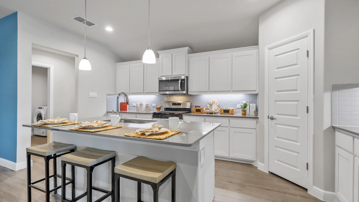 4130 Cornerstone Circle Granbury TX 76048