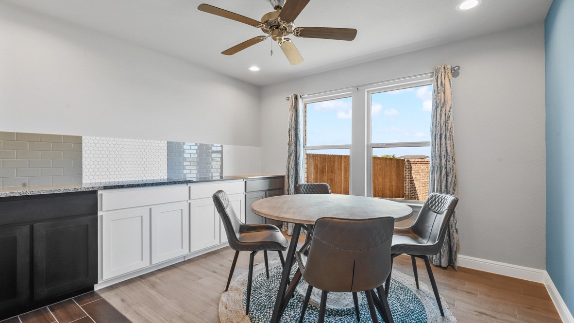 4130 Cornerstone Circle Granbury TX 76048