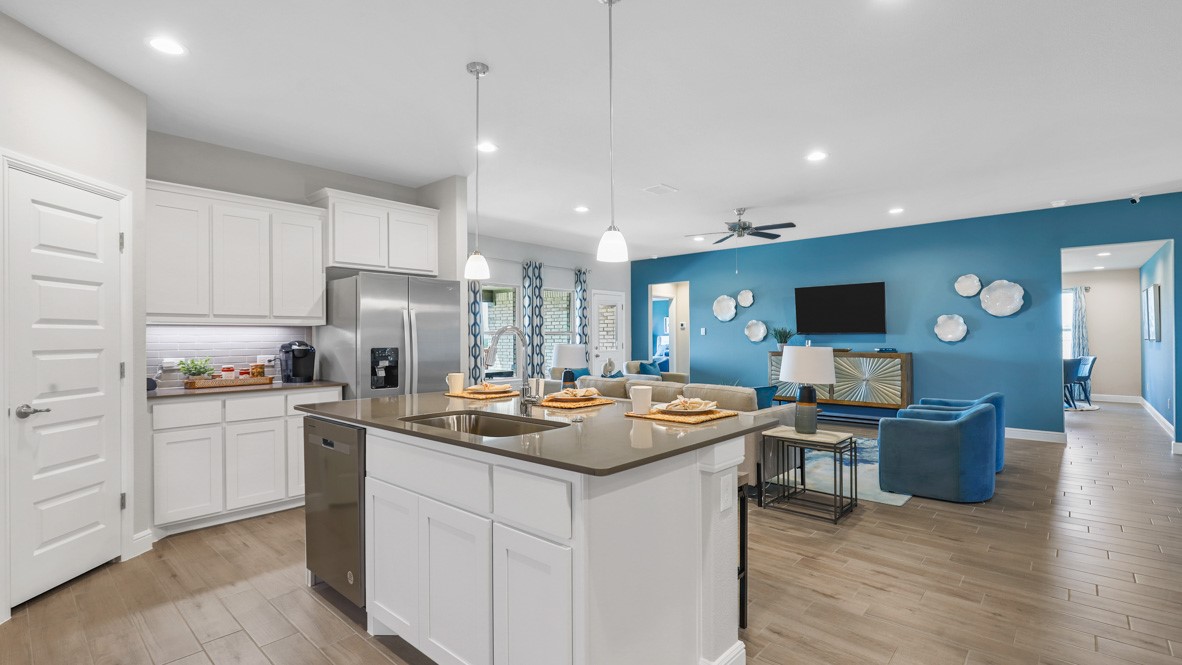 4130 Cornerstone Circle Granbury TX 76048