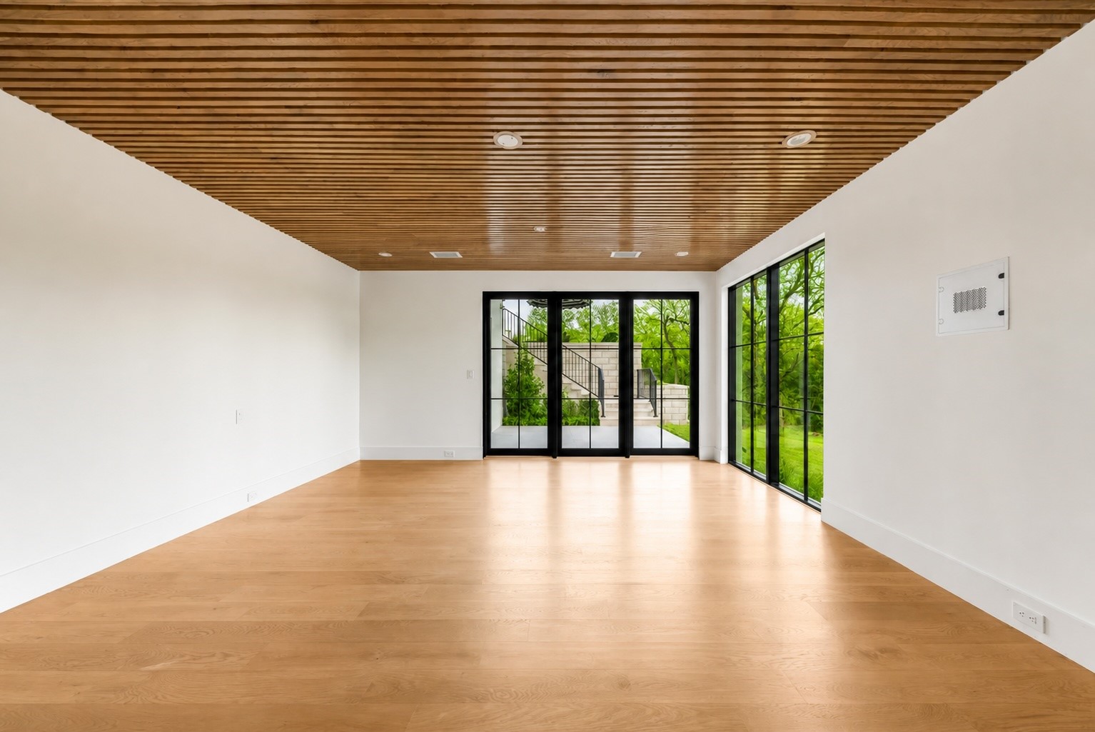 10010 Strait Lane Dallas TX 75229
