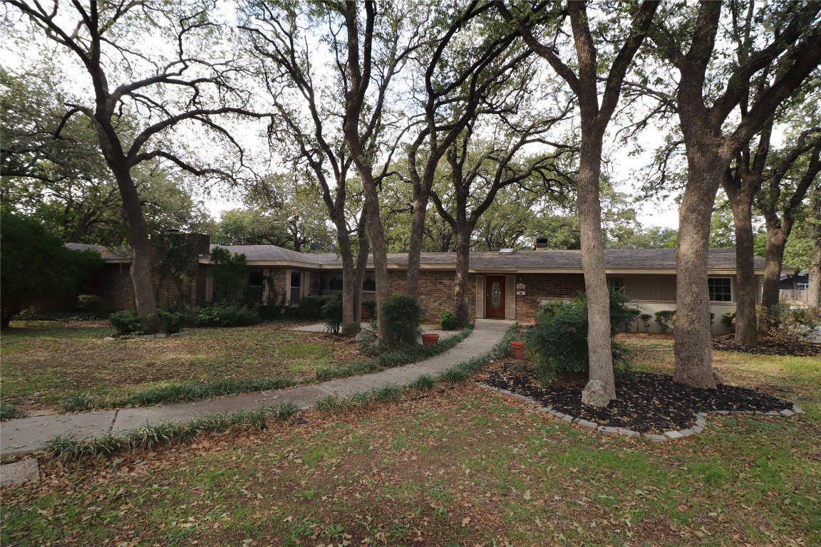 20011TH Street Brownwood TX 76801