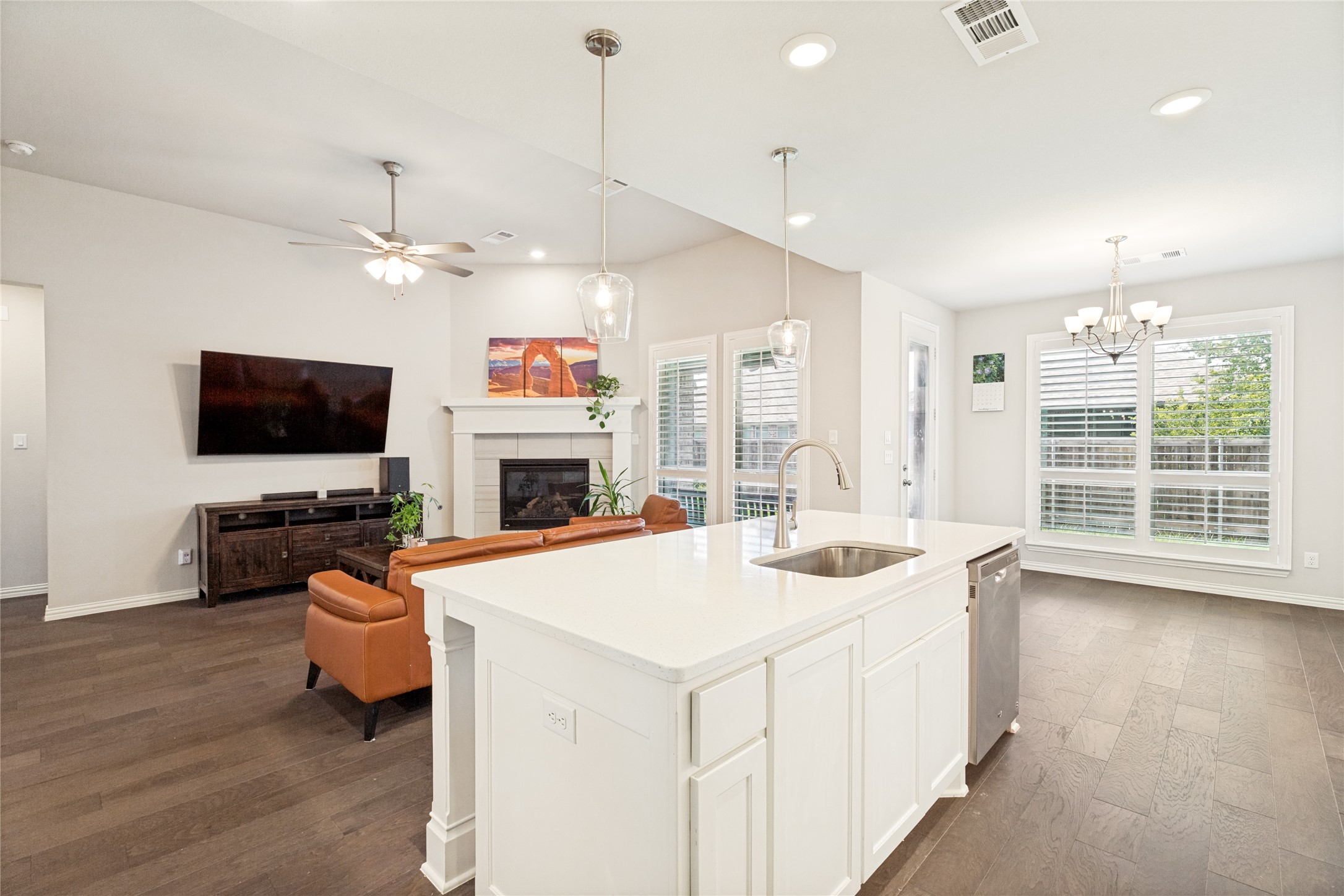 1637 Snowdrop Drive Celina TX 75078