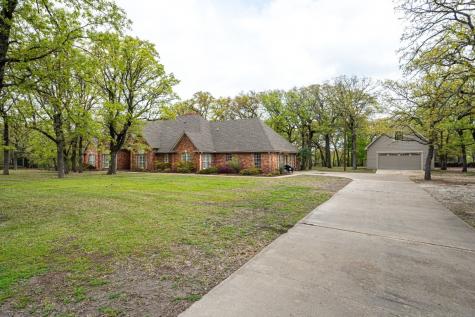 425 Rustic Oaks Road Seagoville TX 75159
