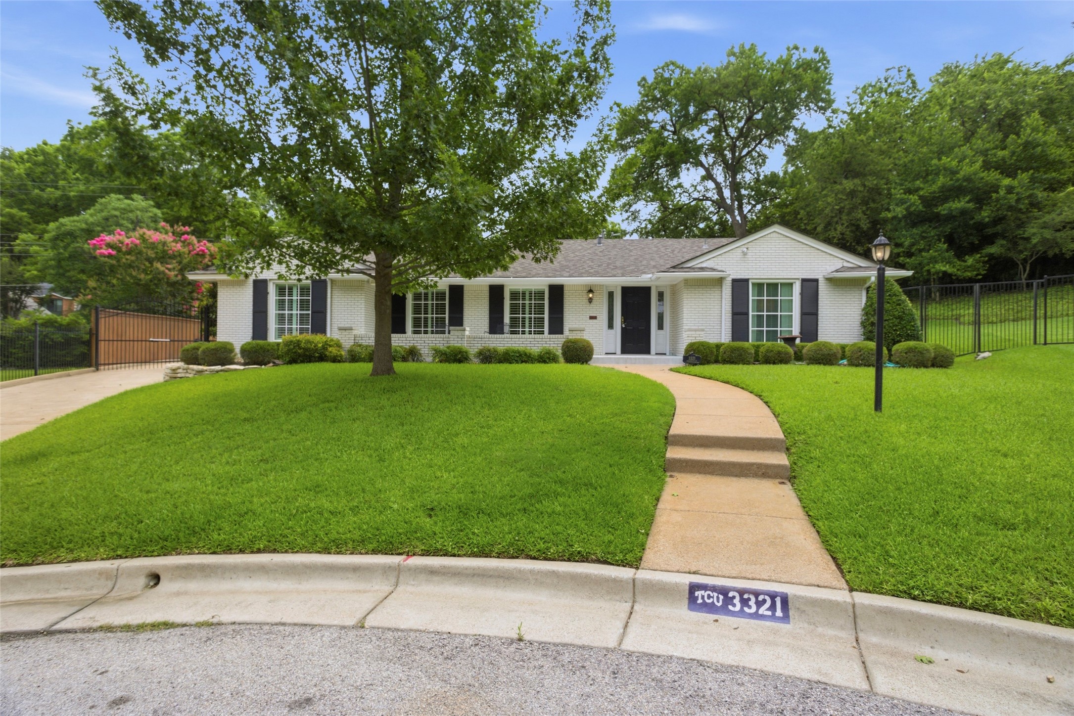 3321 Marquette Court Fort Worth TX 76109