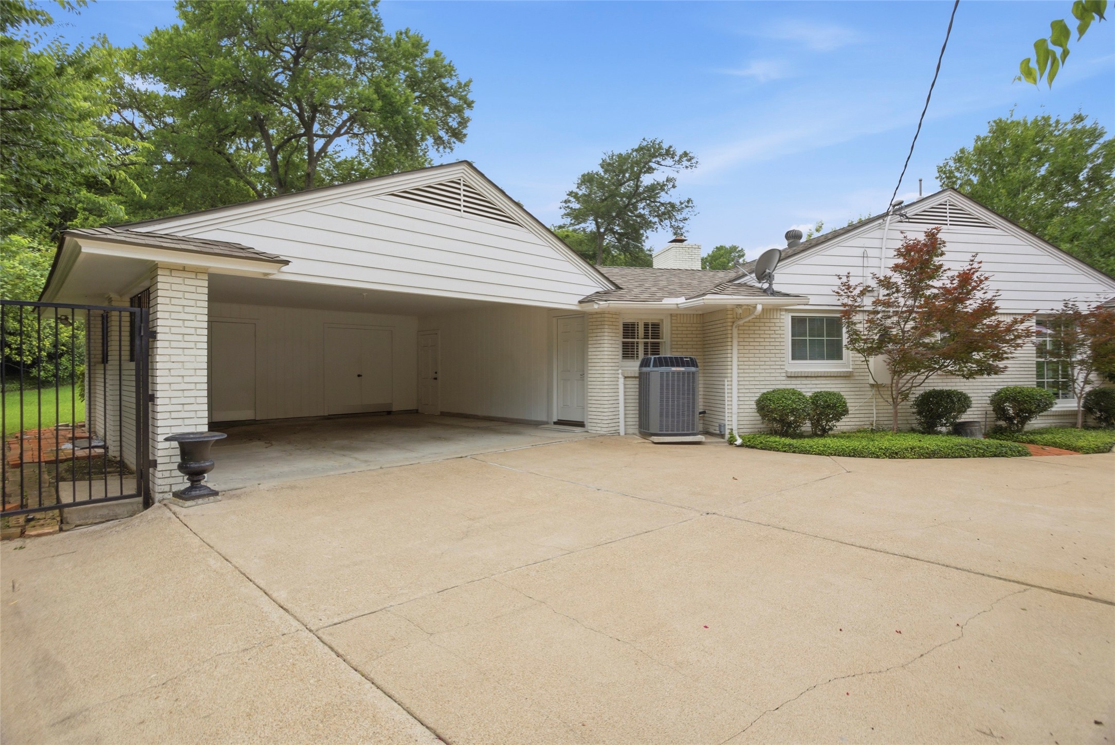 3321 Marquette Court Fort Worth TX 76109