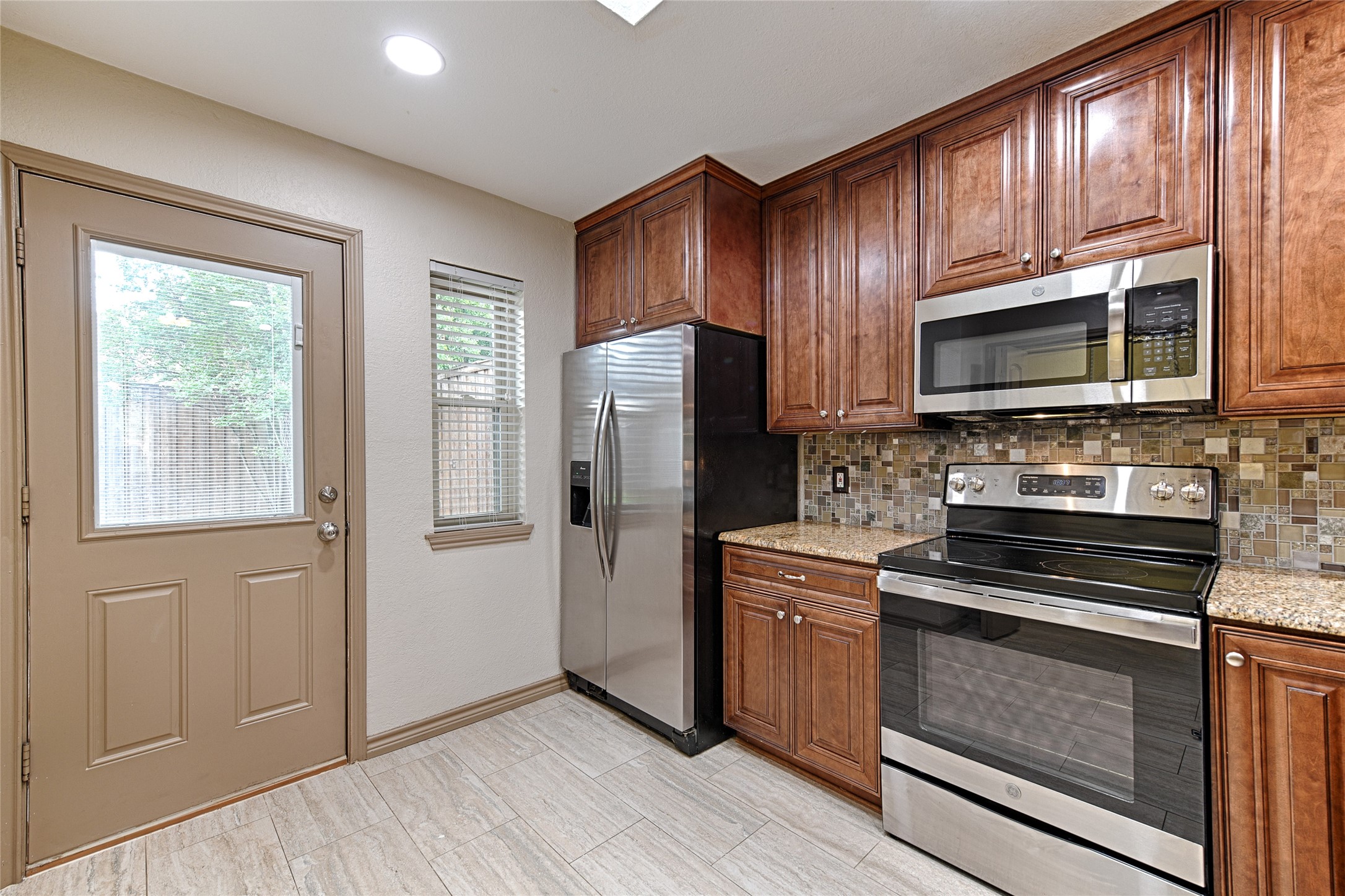 3000 Timothy Lane Euless TX 76039