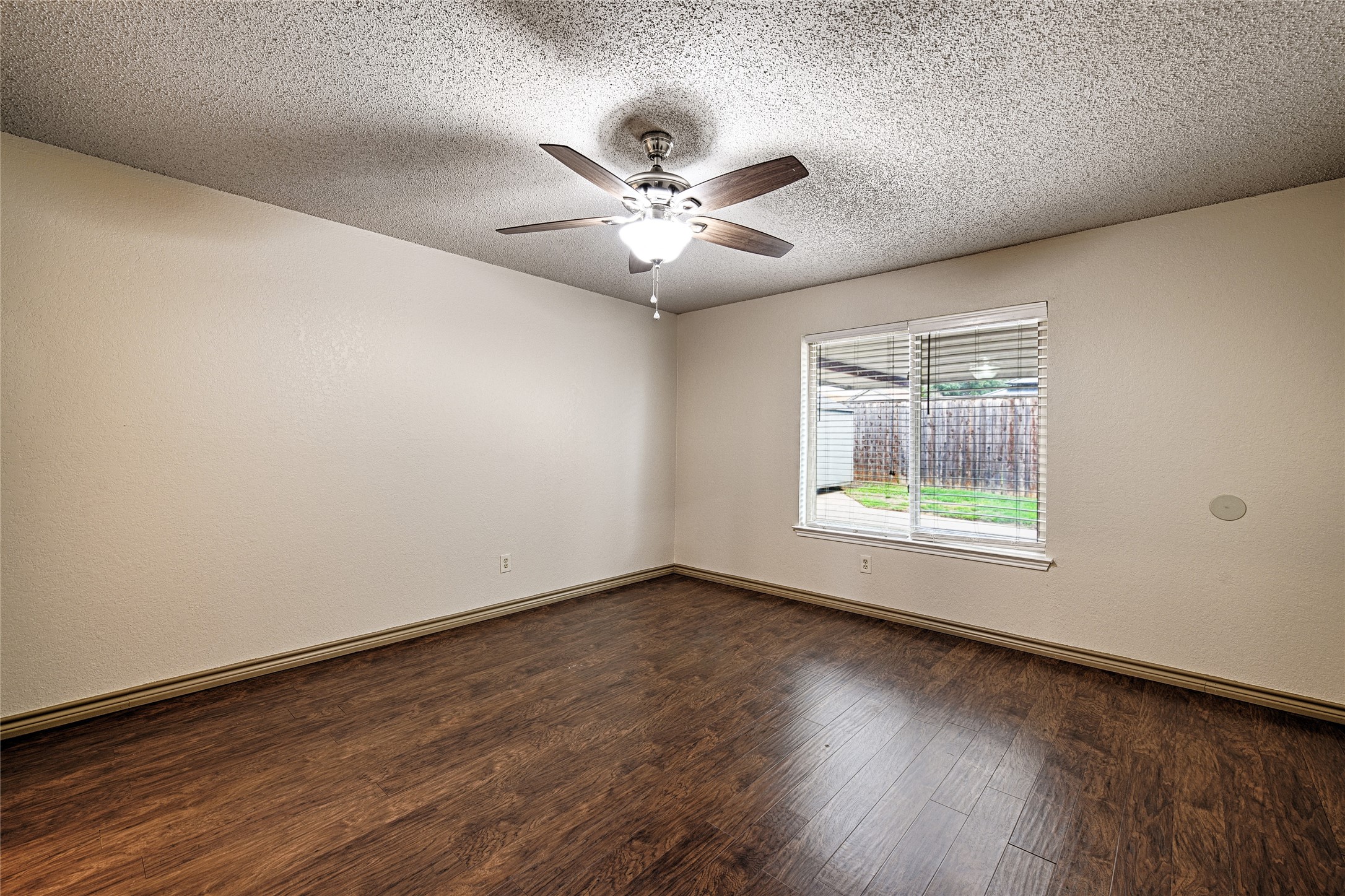 3000 Timothy Lane Euless TX 76039