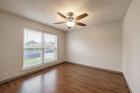 3000 Timothy Lane Euless TX 76039