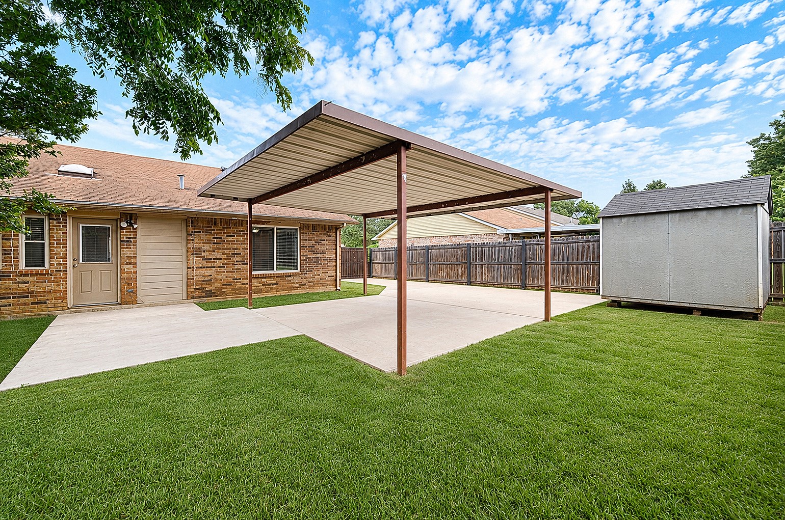 3000 Timothy Lane Euless TX 76039