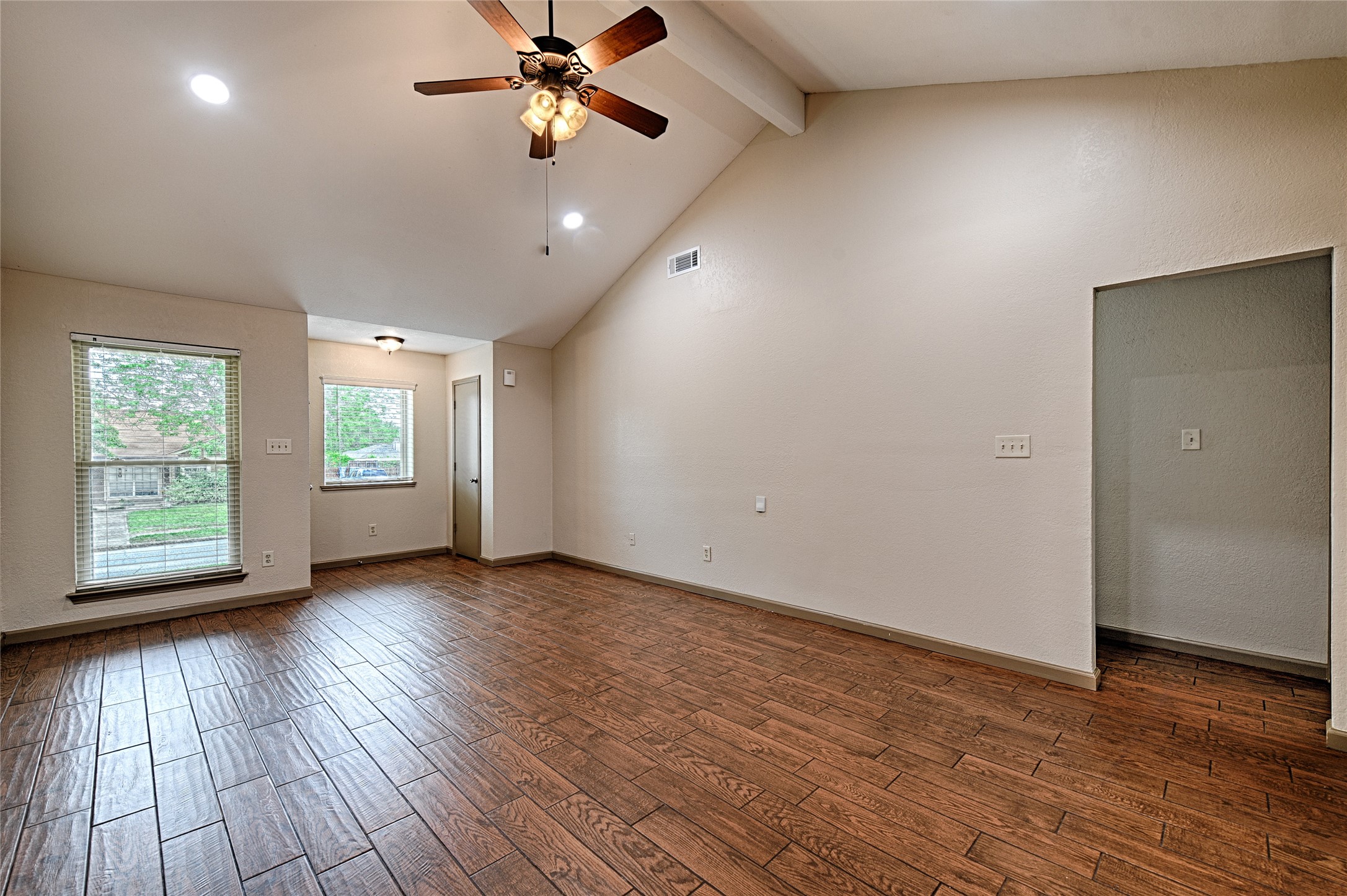 3000 Timothy Lane Euless TX 76039