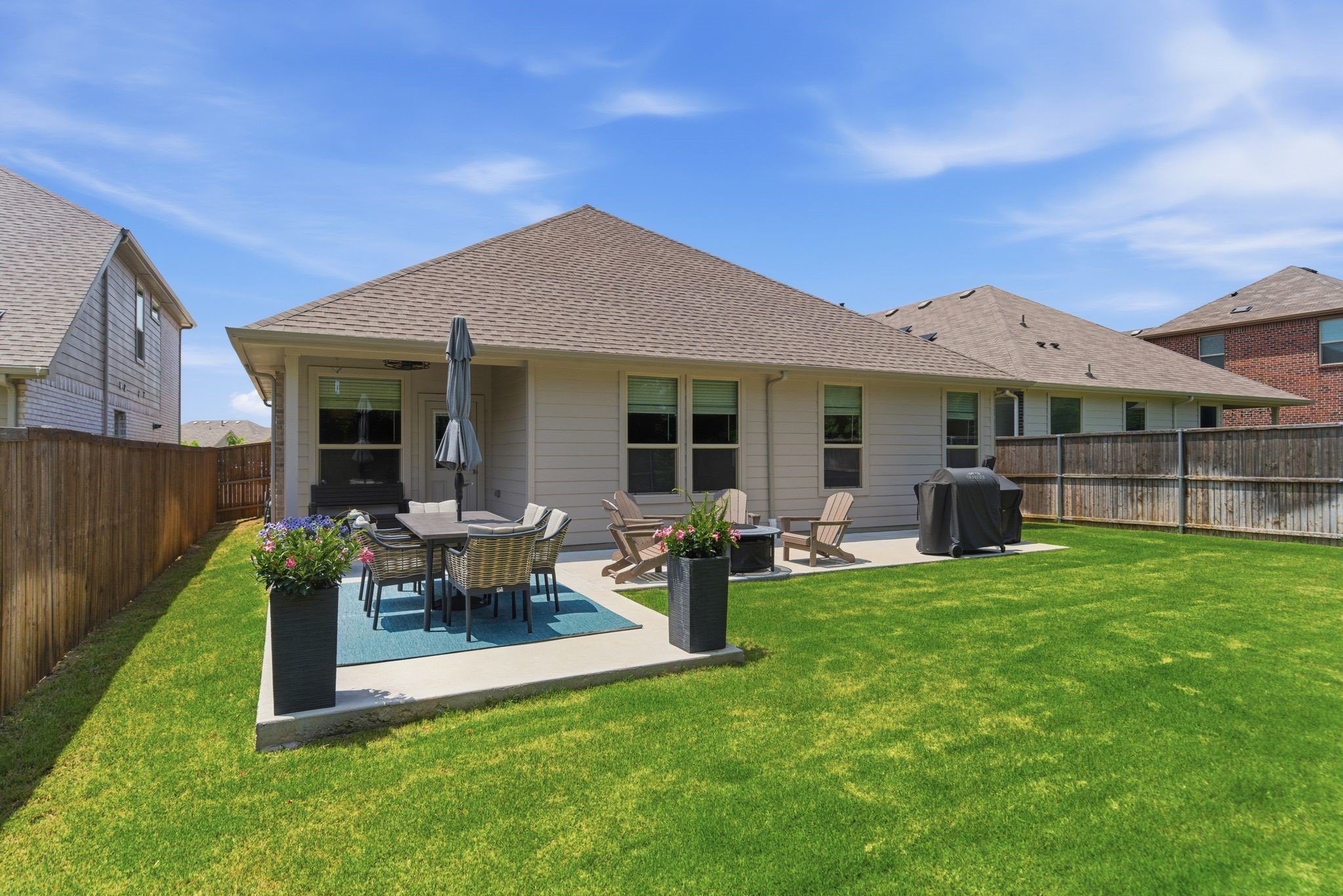 5621 Round Hill Road Denton TX 76210