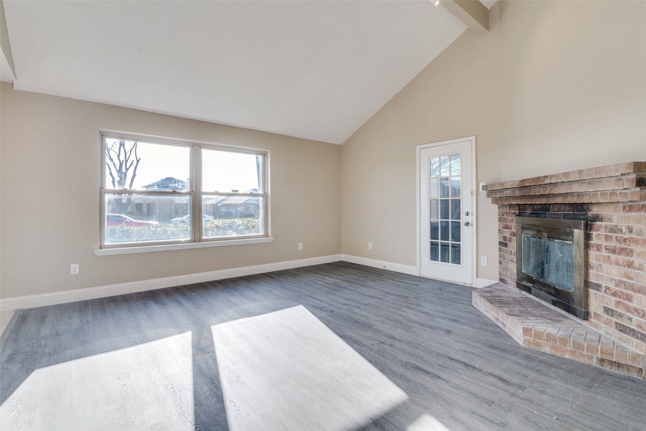 1229 Old Barn Lane Mesquite TX 75149