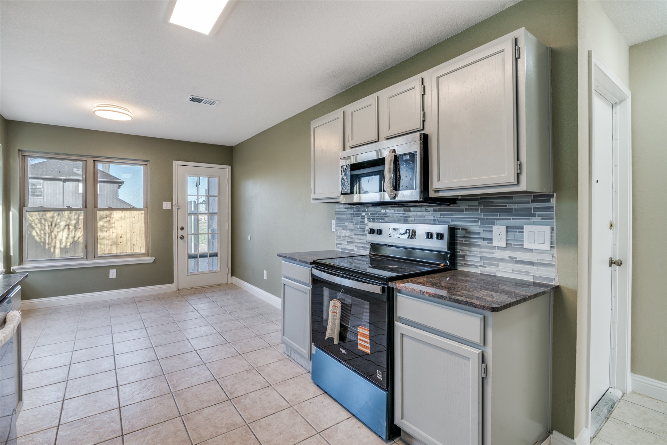 1229 Old Barn Lane Mesquite TX 75149