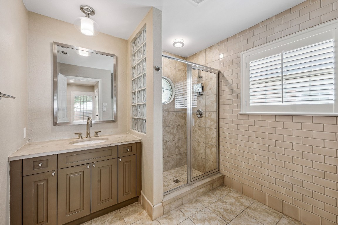 3544 Harwen Terrace Fort Worth TX 76109