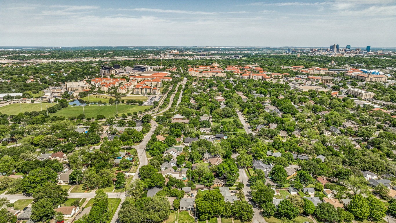 3544 Harwen Terrace Fort Worth TX 76109