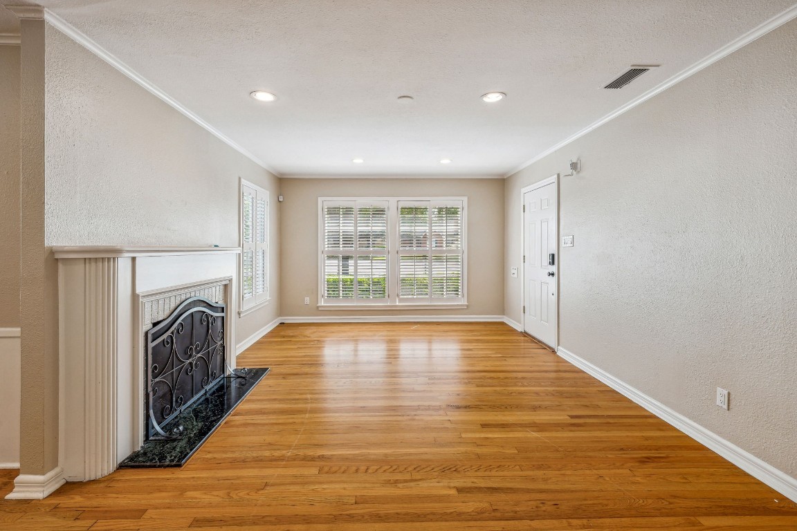 3544 Harwen Terrace Fort Worth TX 76109