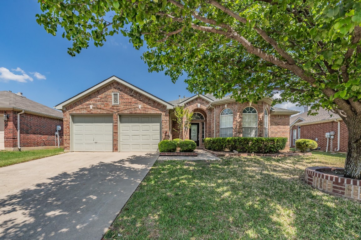 3117 Blake Street Corinth TX 76210