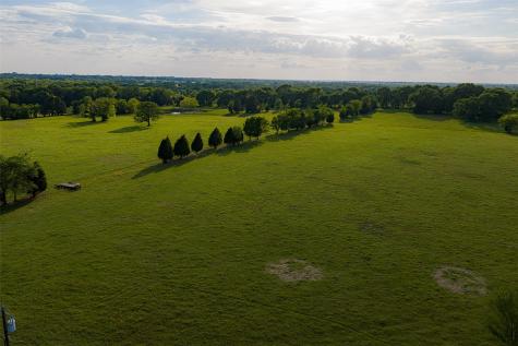 419 Us Highway 175 W Eustace TX 75124