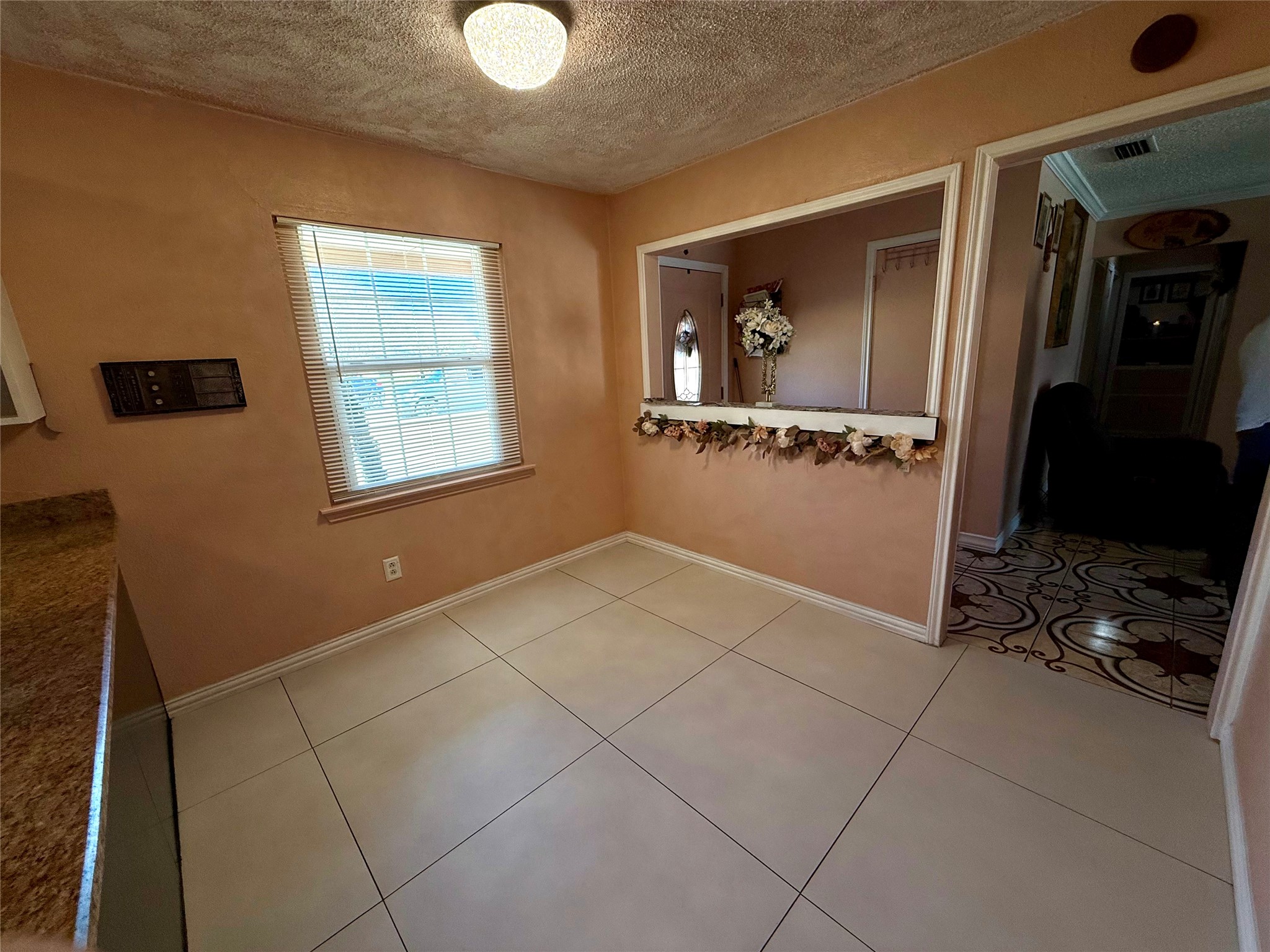 1410 Bowie Street Garland TX 75042