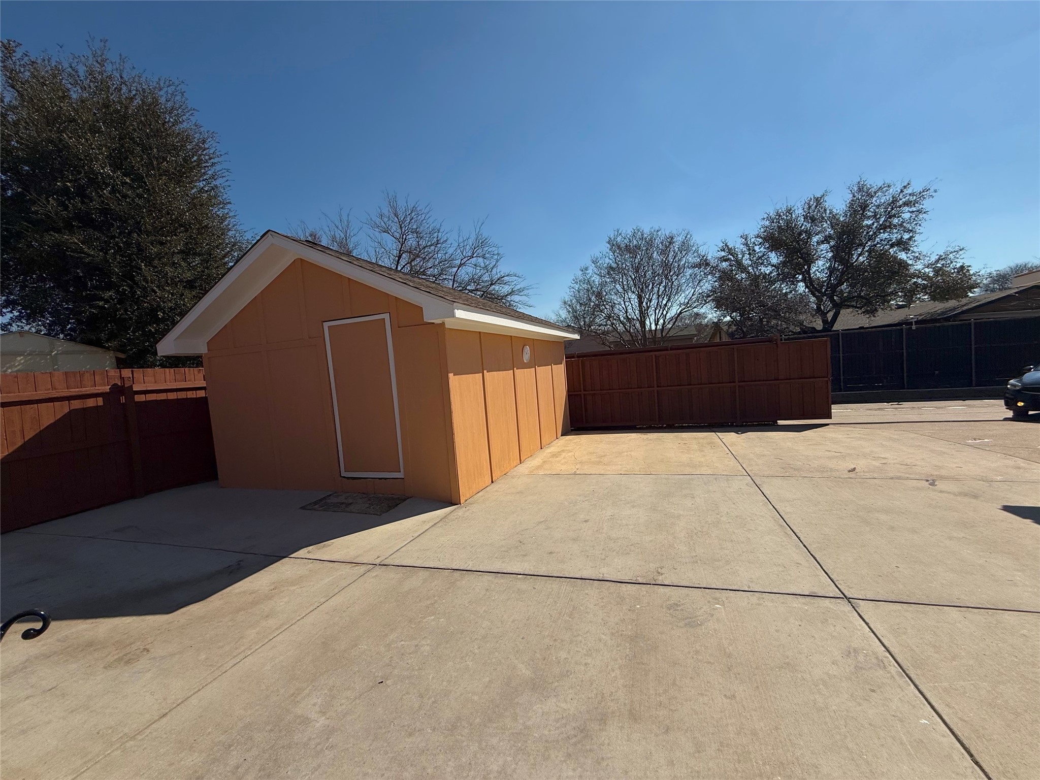 1410 Bowie Street Garland TX 75042