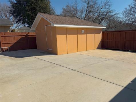 1410 Bowie Street Garland TX 75042