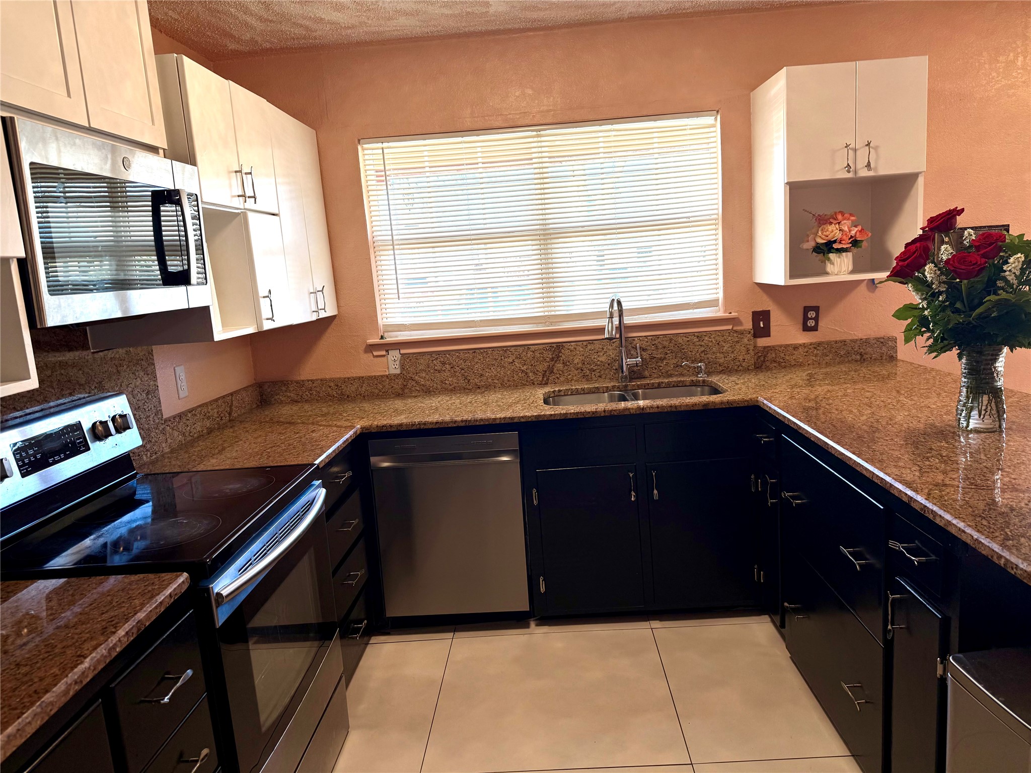 1410 Bowie Street Garland TX 75042