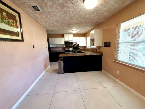 1410 Bowie Street Garland TX 75042