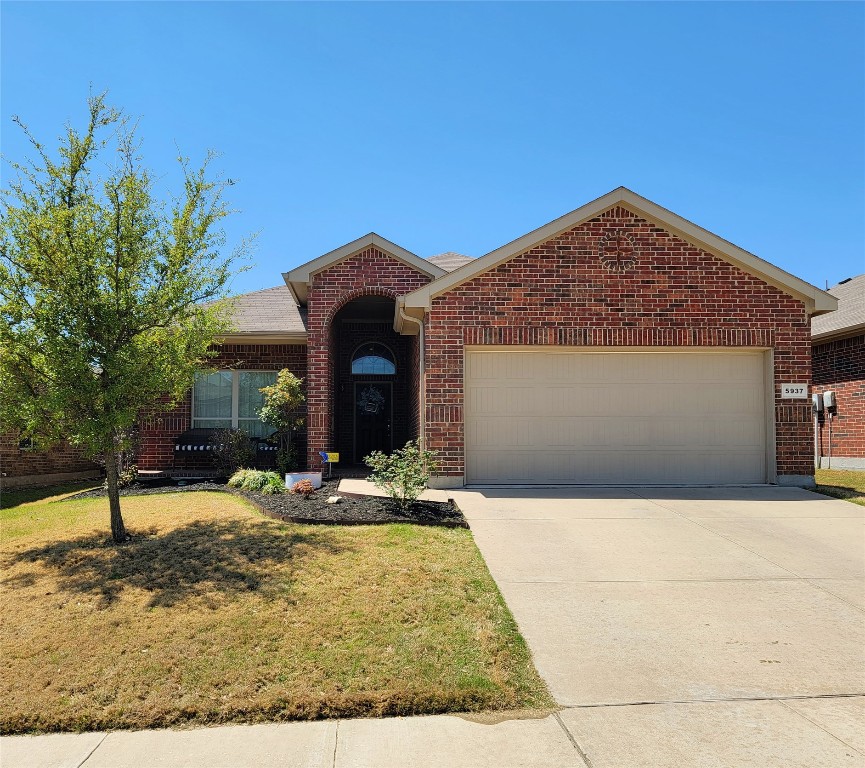 5937 Comanche Peak Drive Fort Worth TX 76179