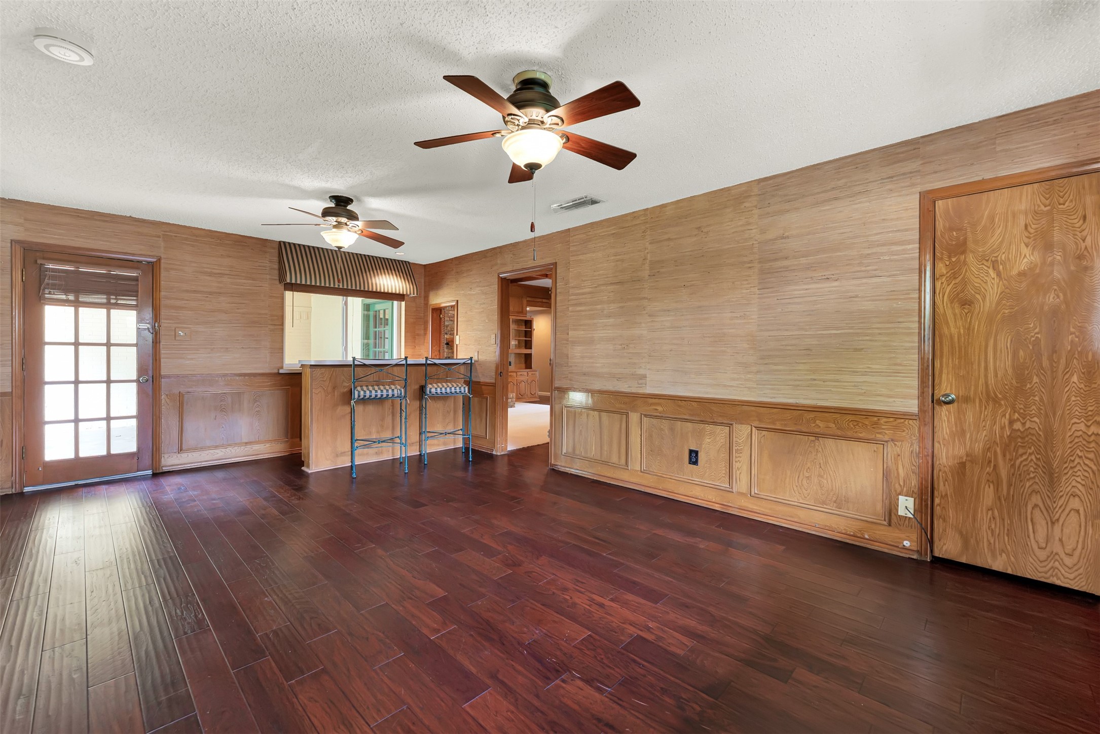 3205 Cross Timbers Lane Garland TX 75044