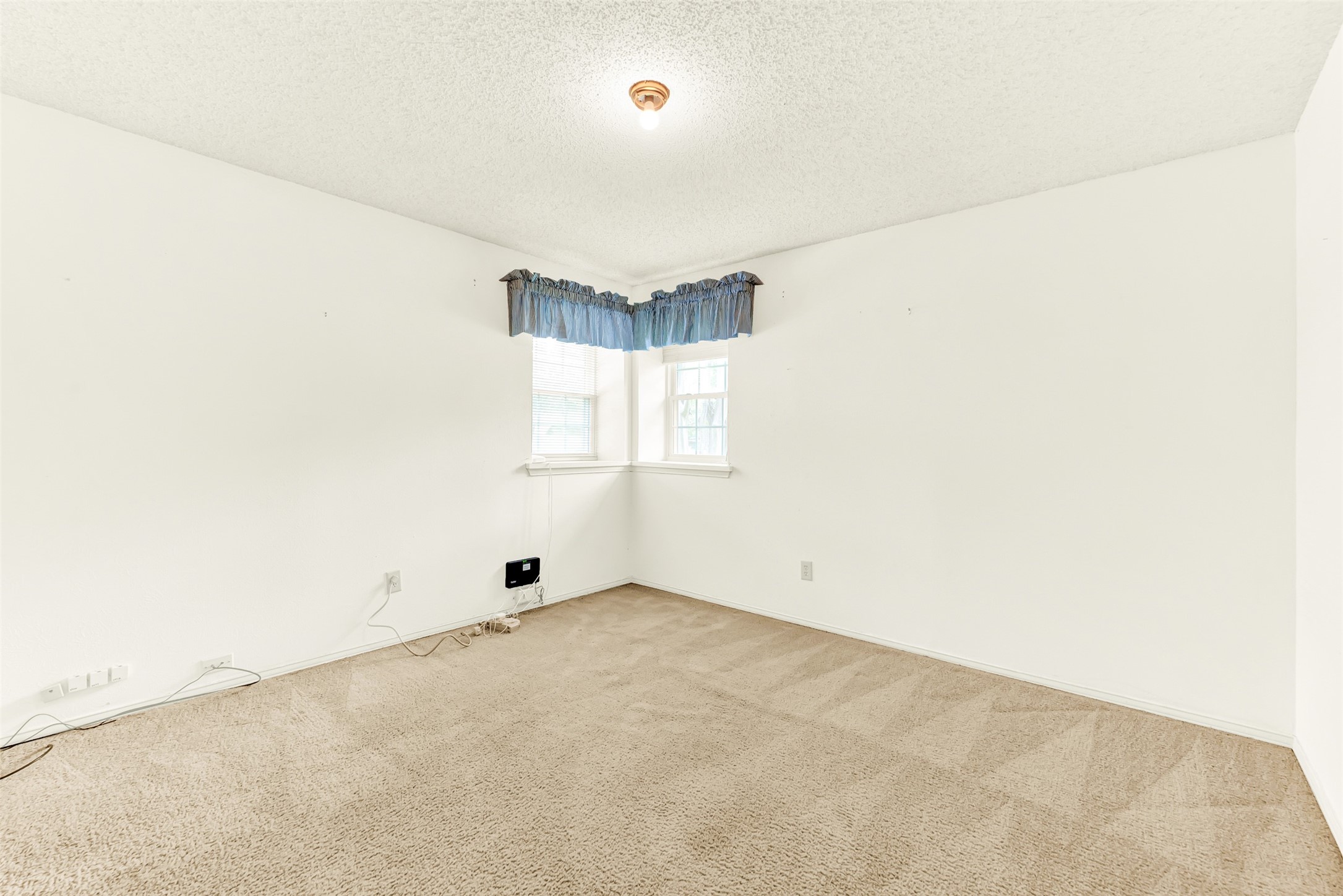 3205 Cross Timbers Lane Garland TX 75044