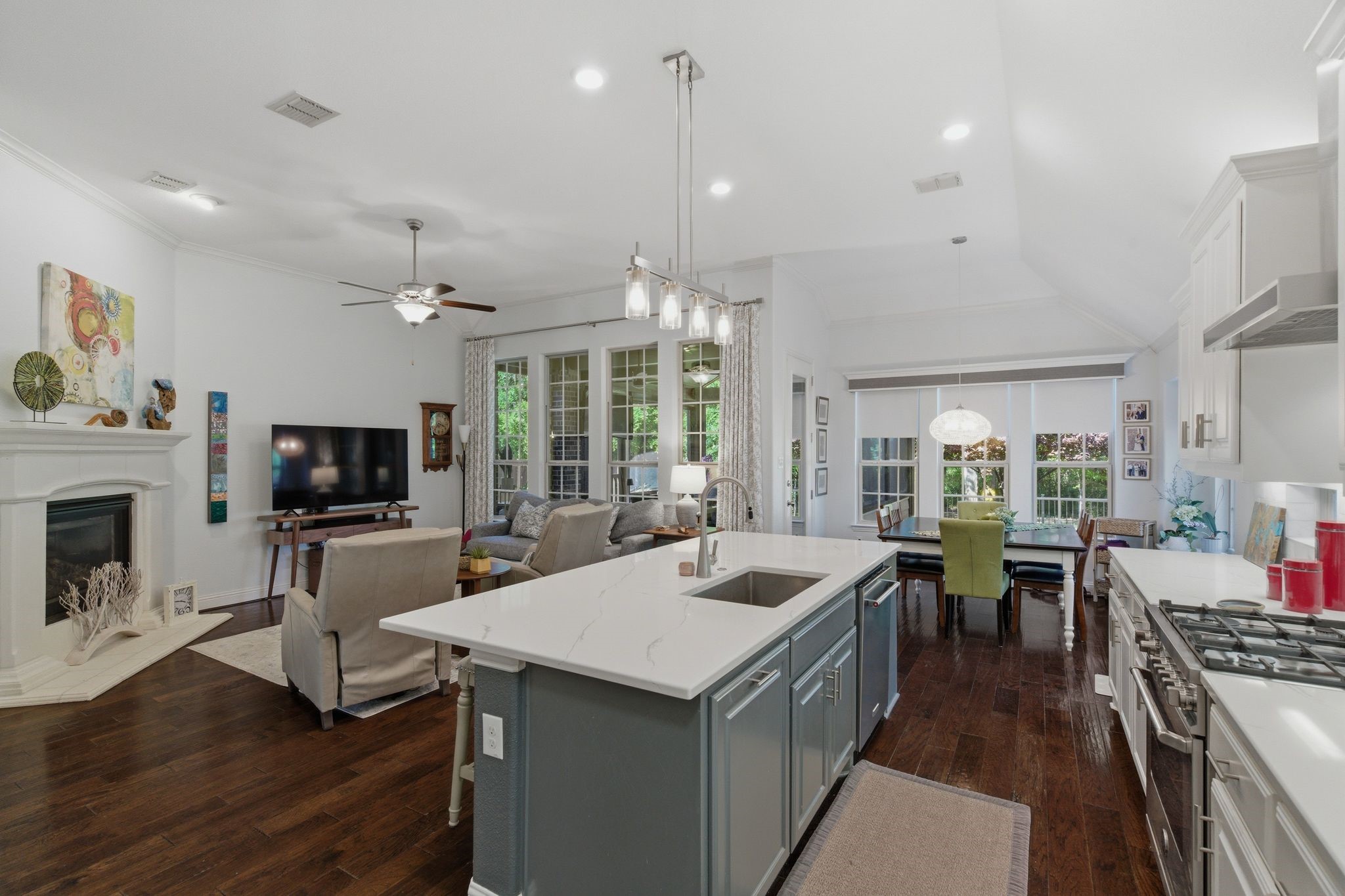 815 Dove Trail Euless TX 76039
