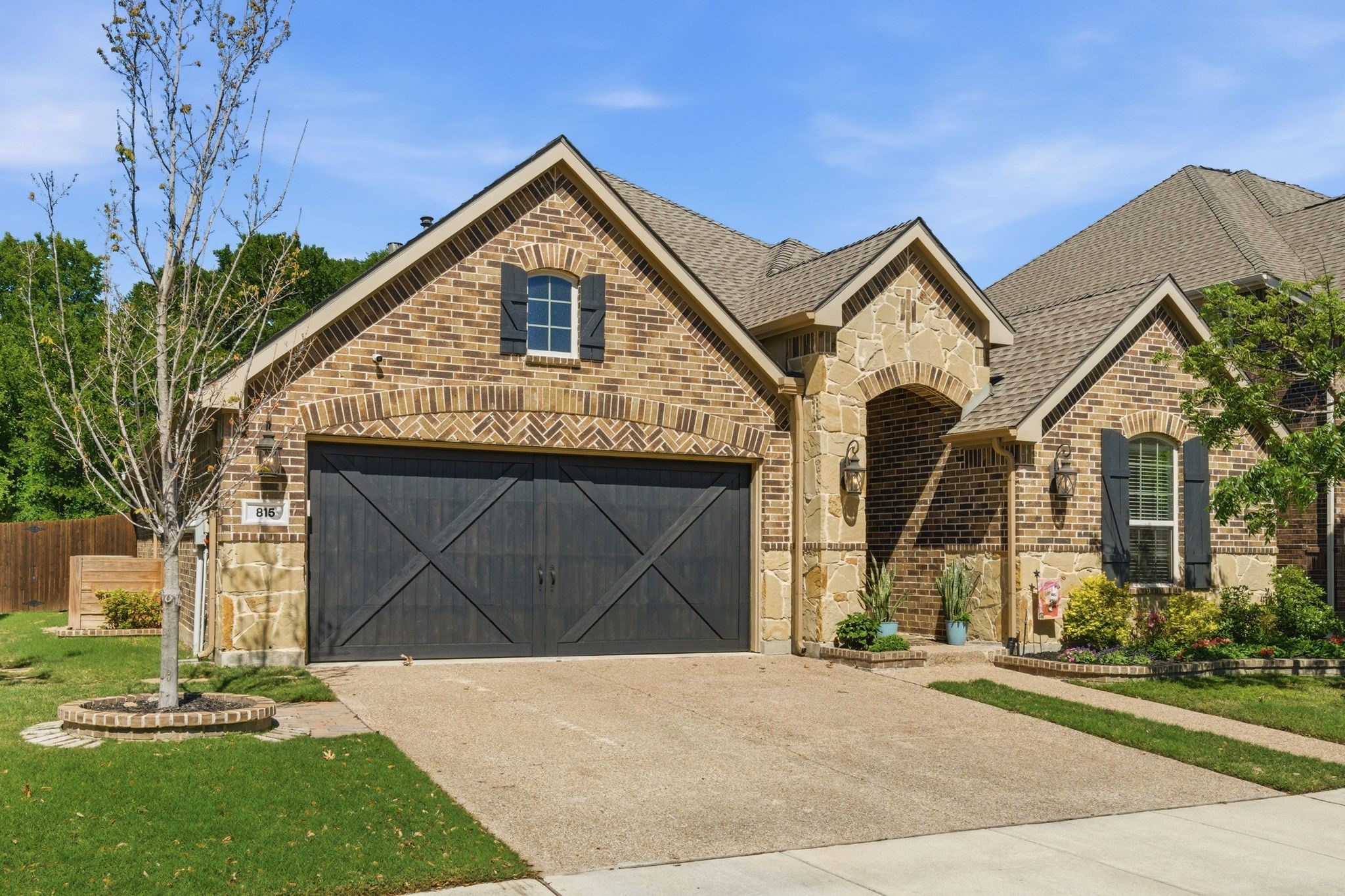 815 Dove Trail Euless TX 76039