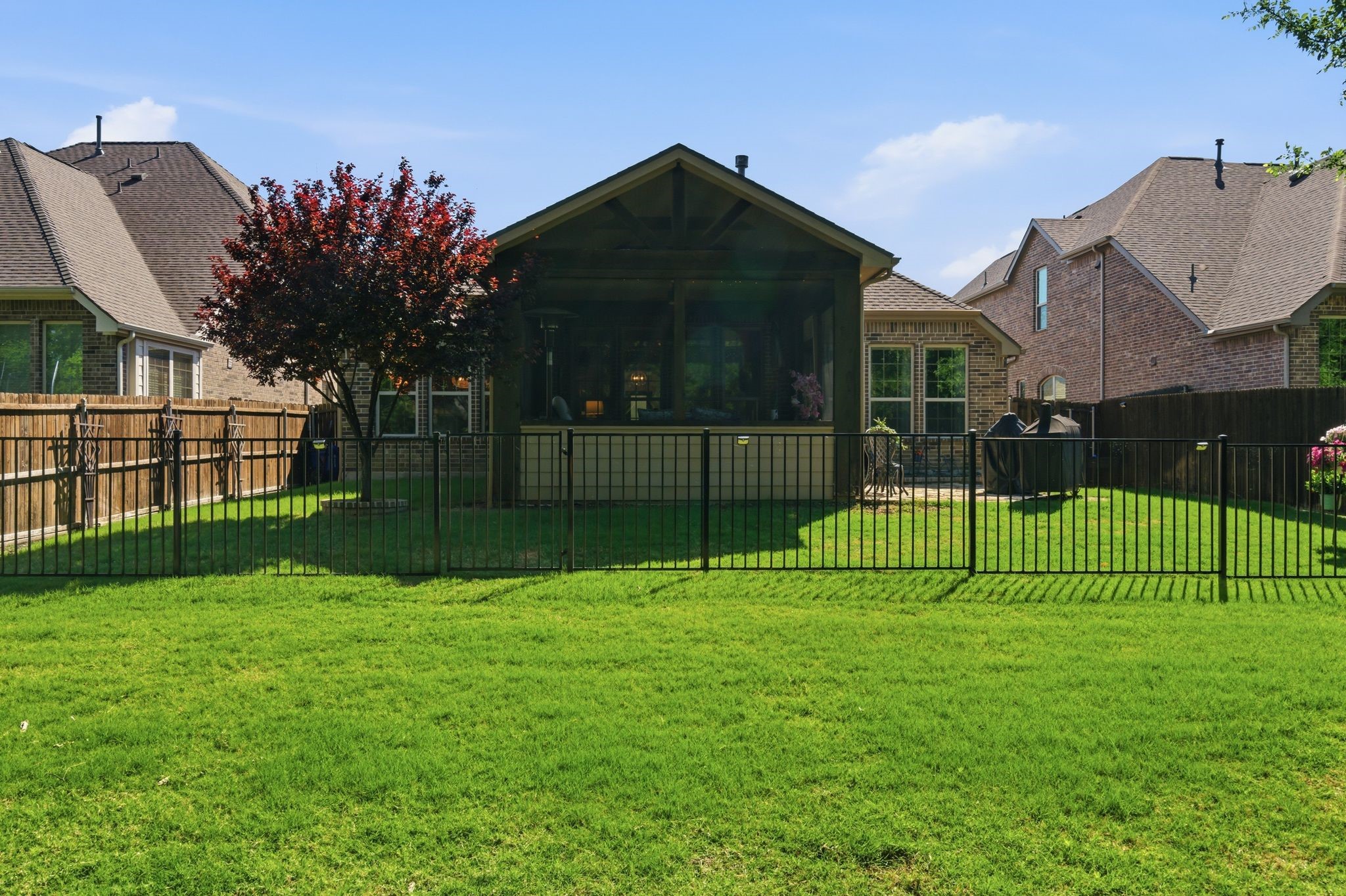 815 Dove Trail Euless TX 76039