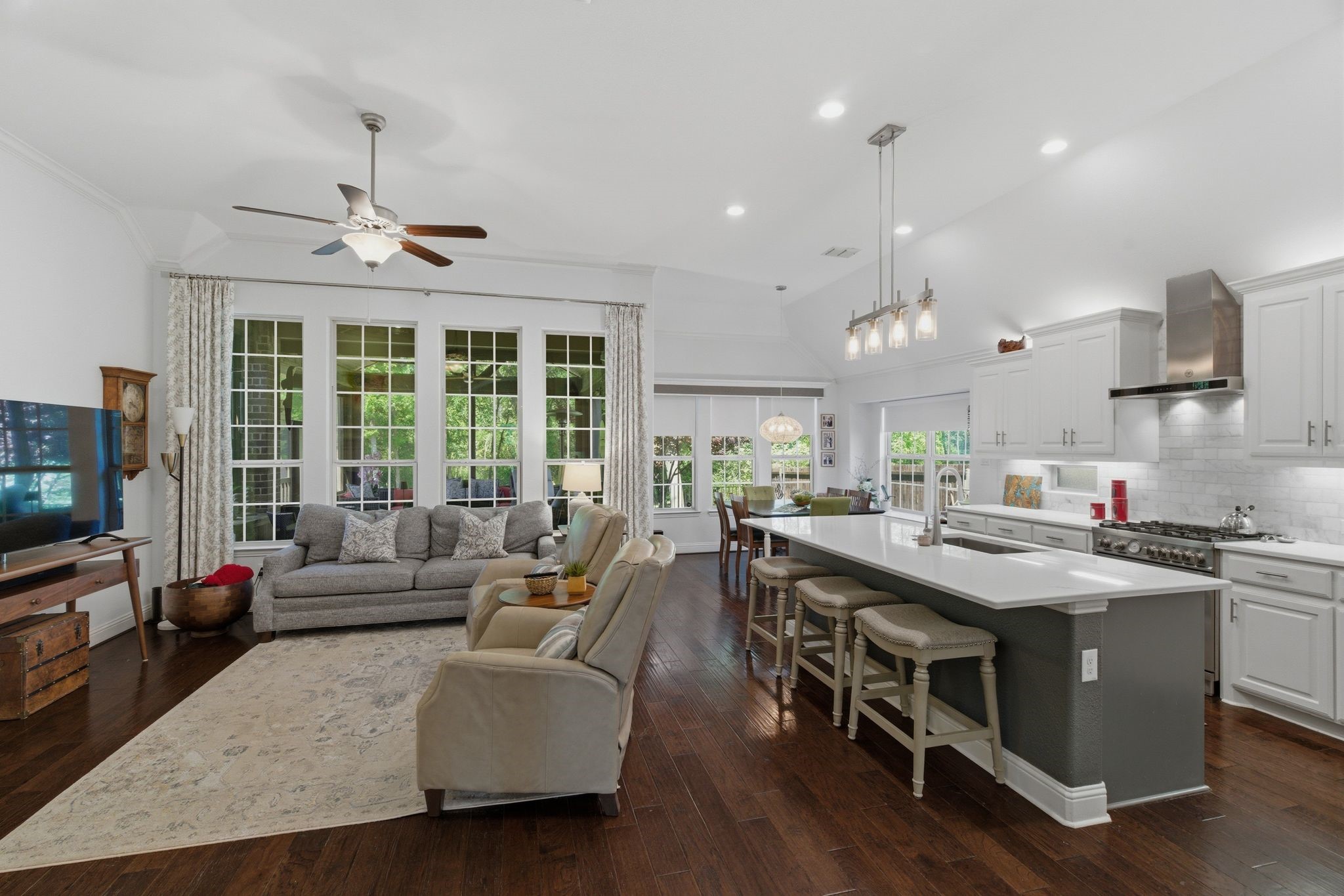 815 Dove Trail Euless TX 76039