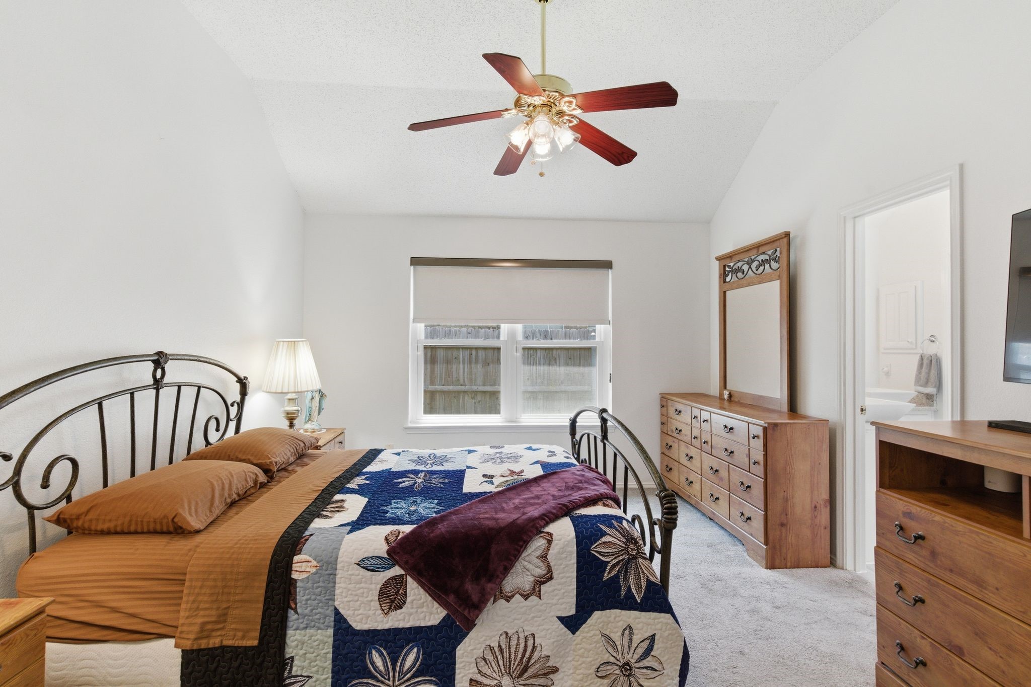 6825 Wooddale Drive Watauga TX 76148