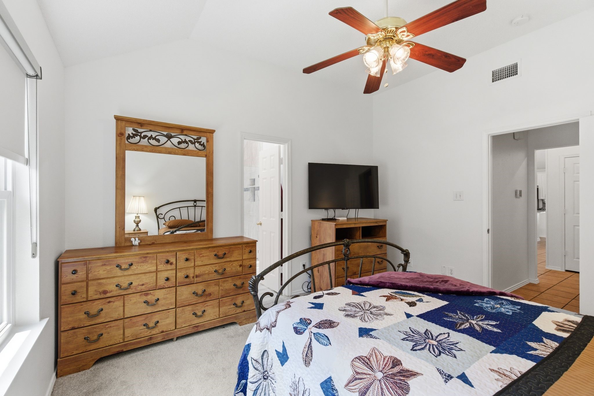 6825 Wooddale Drive Watauga TX 76148