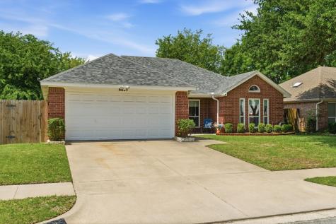 6825 Wooddale Drive Watauga TX 76148